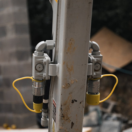 Hydraulic Coupling Cap Set - Digger Lid