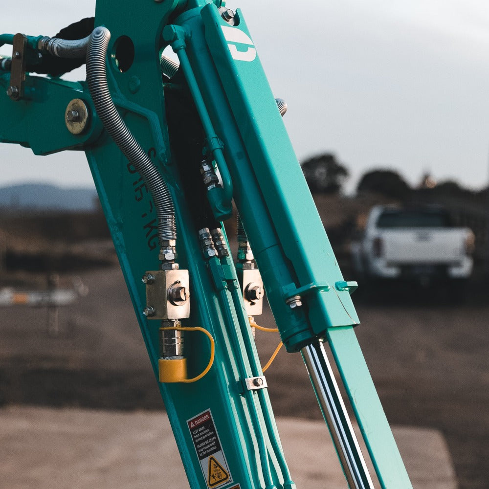 Hydraulic Coupling Cap Set - Digger Lid