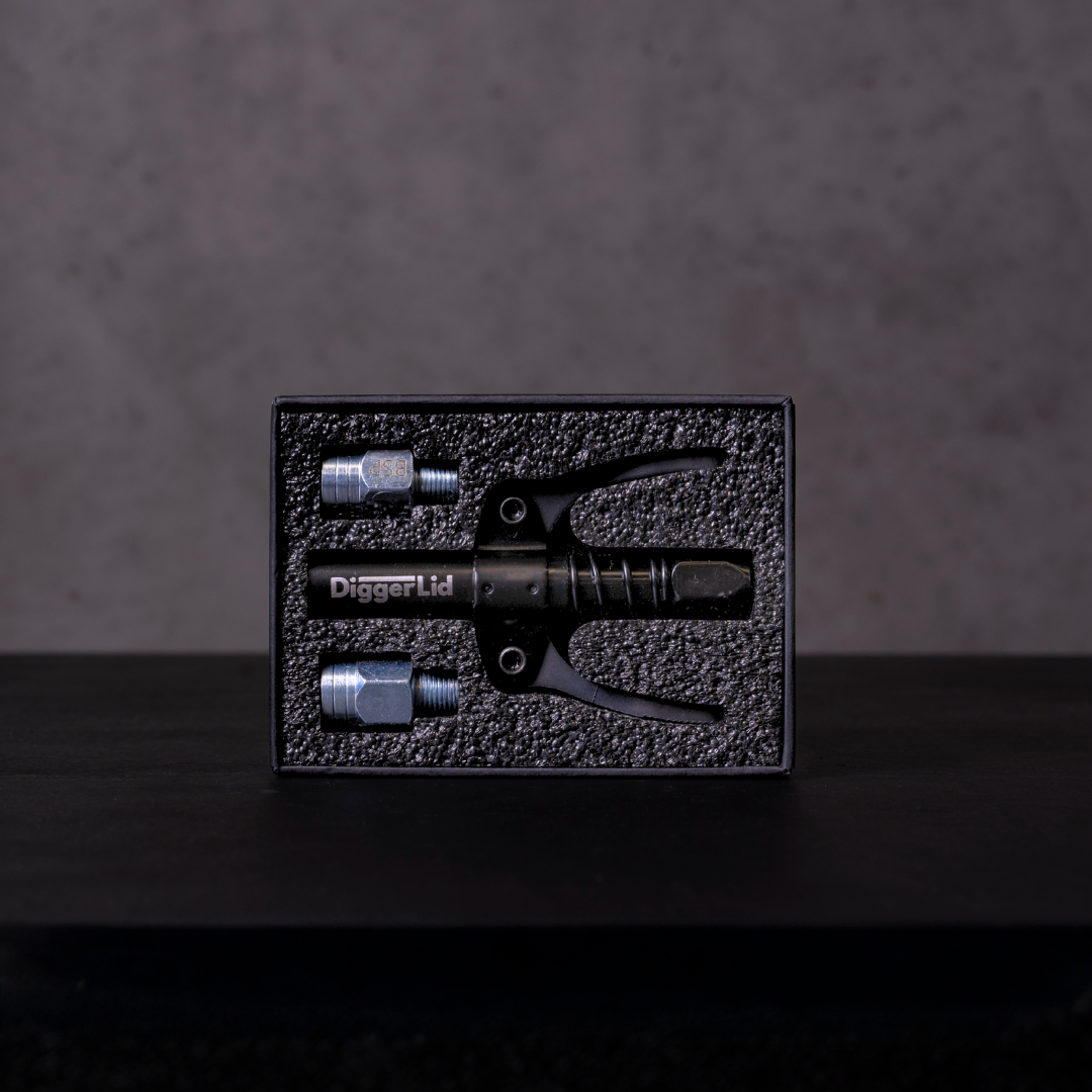 Quick Release Grease Coupler