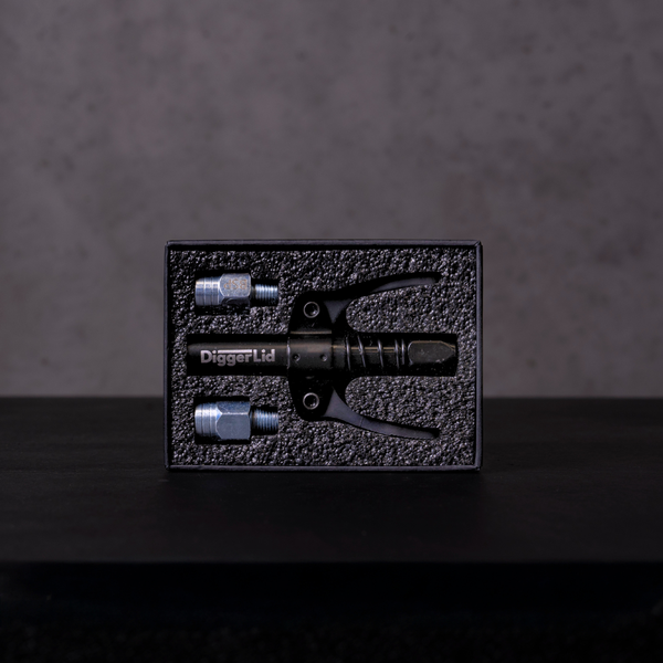 Quick Release Grease Coupler