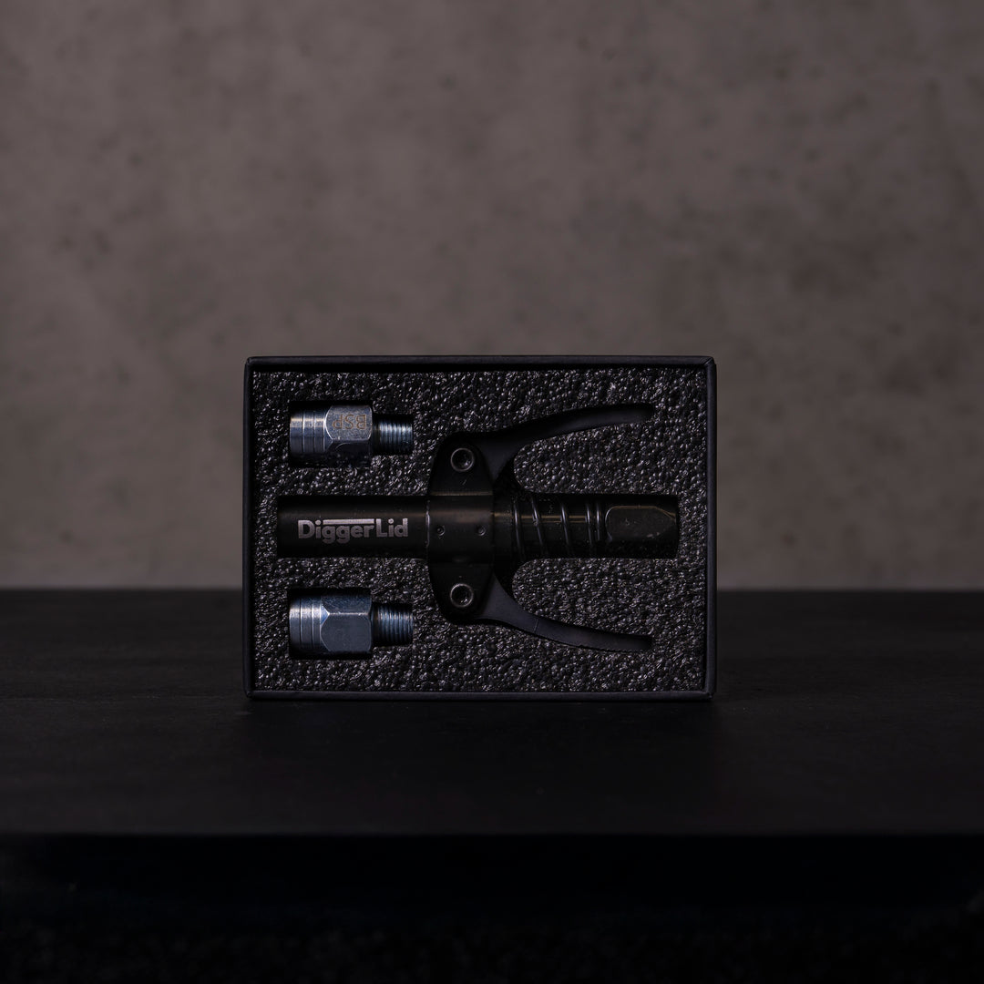 Quick Release Grease Coupler - DiggerLid