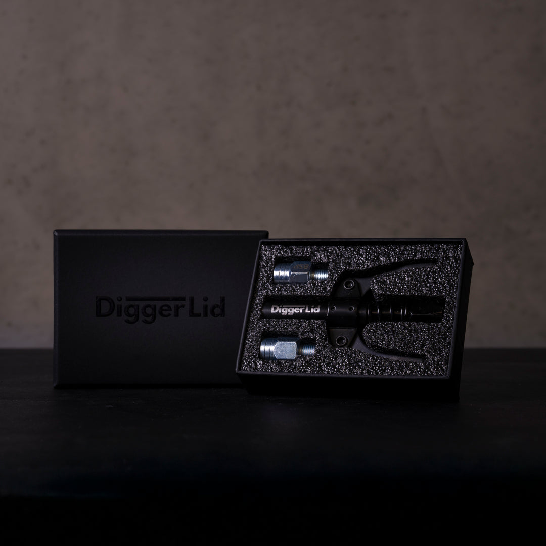 Quick Release Grease Coupler - DiggerLid