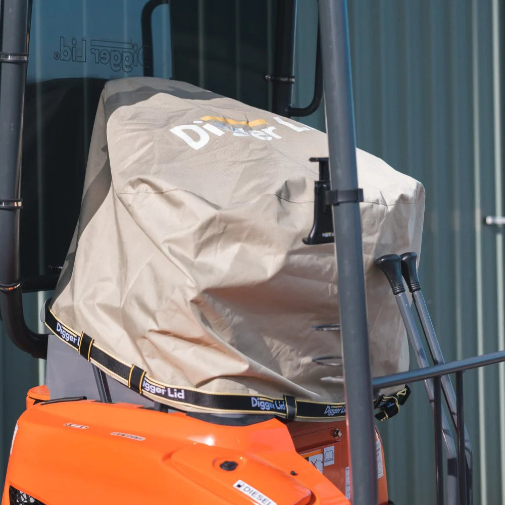 DiggerLid Quicky Cover fitted over a machine cab